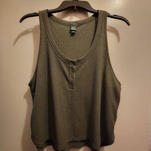 Wild fable xl green crop tank